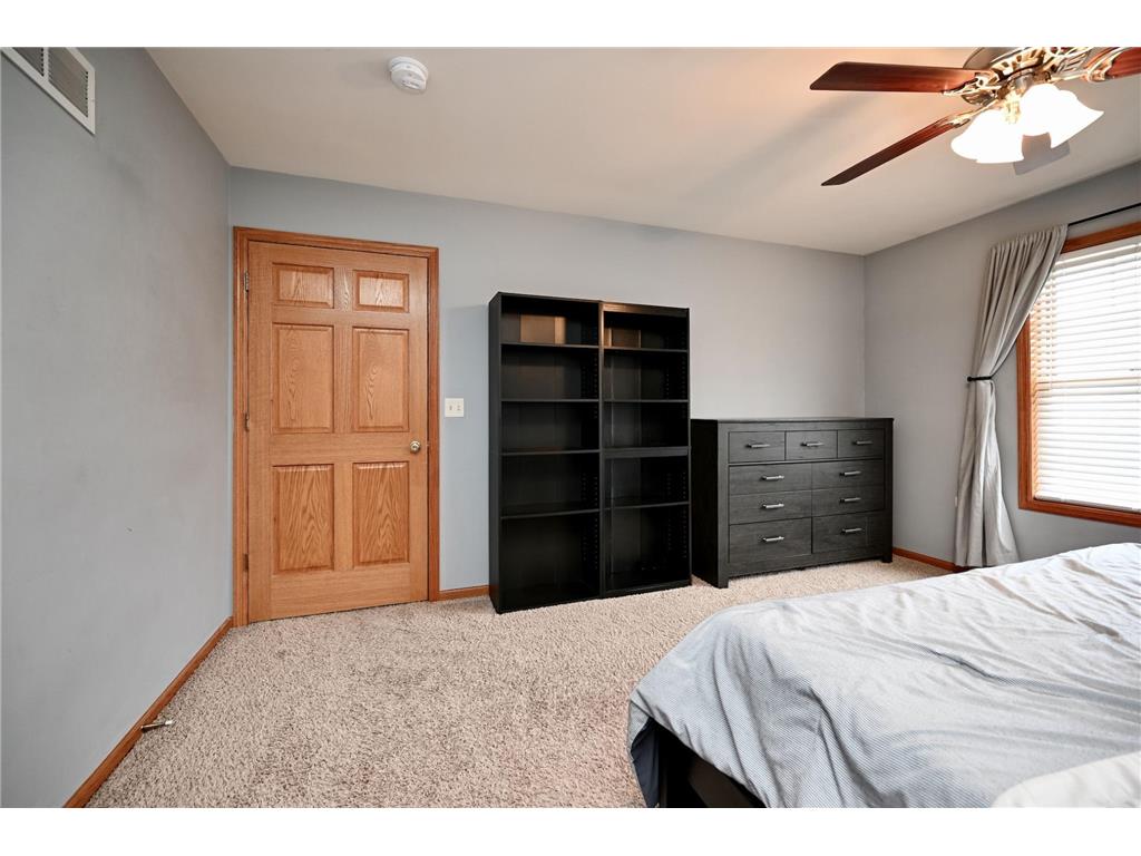 3525 W 7th Street #B Goodview MN 55987 7027860 image13