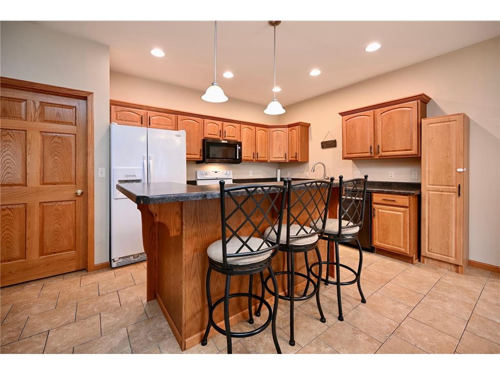 3525 W 7th Street #B Goodview MN 55987 7027860 image6