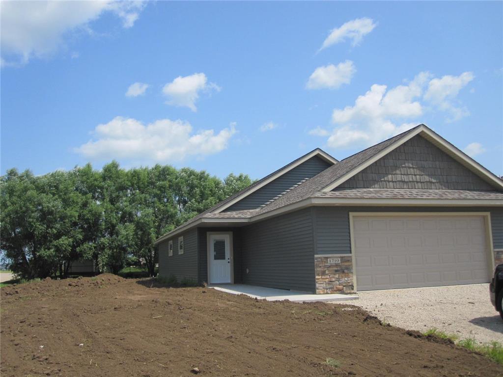 3529 Sevenoaks Street River Falls WI 54022 6435160 image1