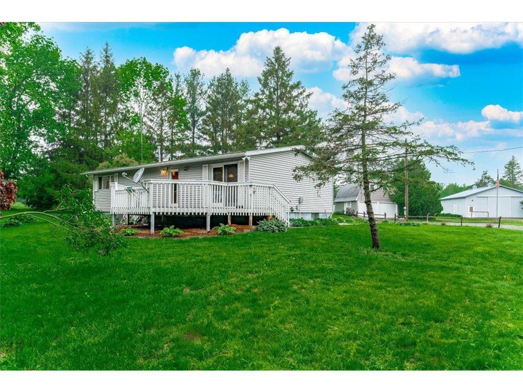 353 Golf Drive Clear Lake WI 54005 6530373 image1