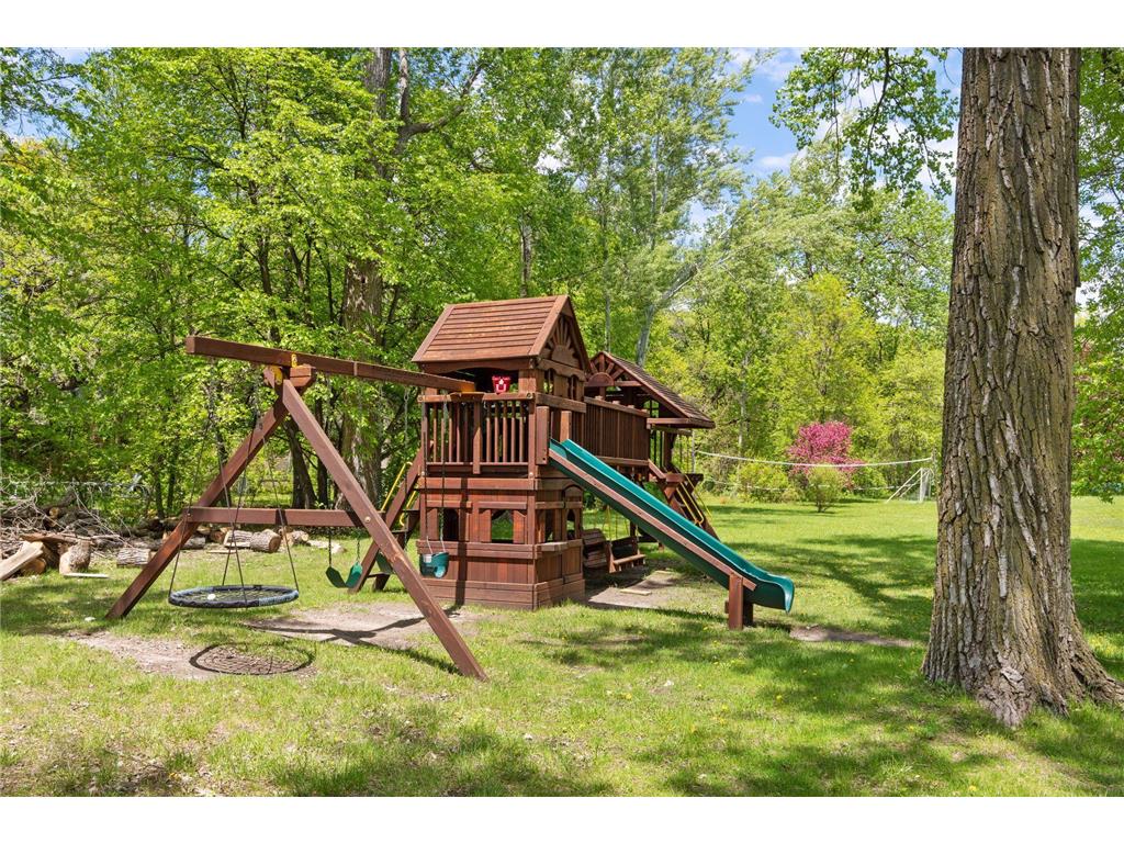 3530 Ridgewood Road Arden Hills MN 55112 - Johanna 7092068 image44