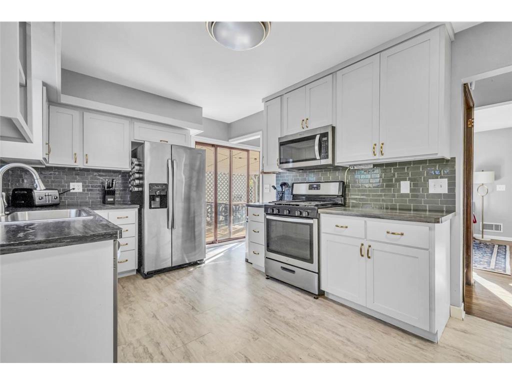 3531 Fillmore Street NE Minneapolis MN 55418 6607096 image1