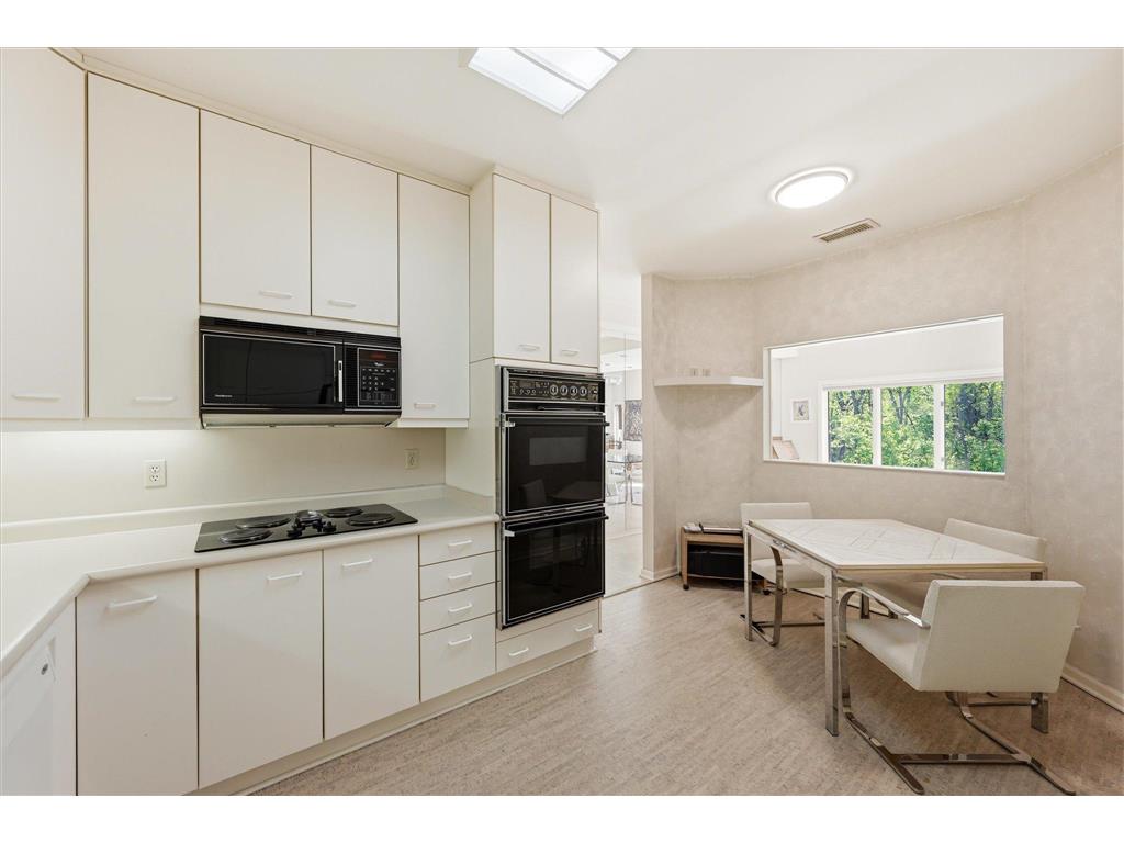 3531 Oakton Drive #2005 Minnetonka MN 55305 7071601 image16