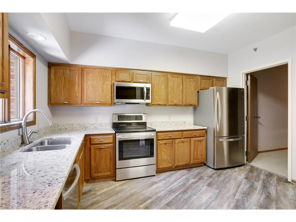 3531 Oakton Drive #2005 Minnetonka MN 55305 7071601 image37