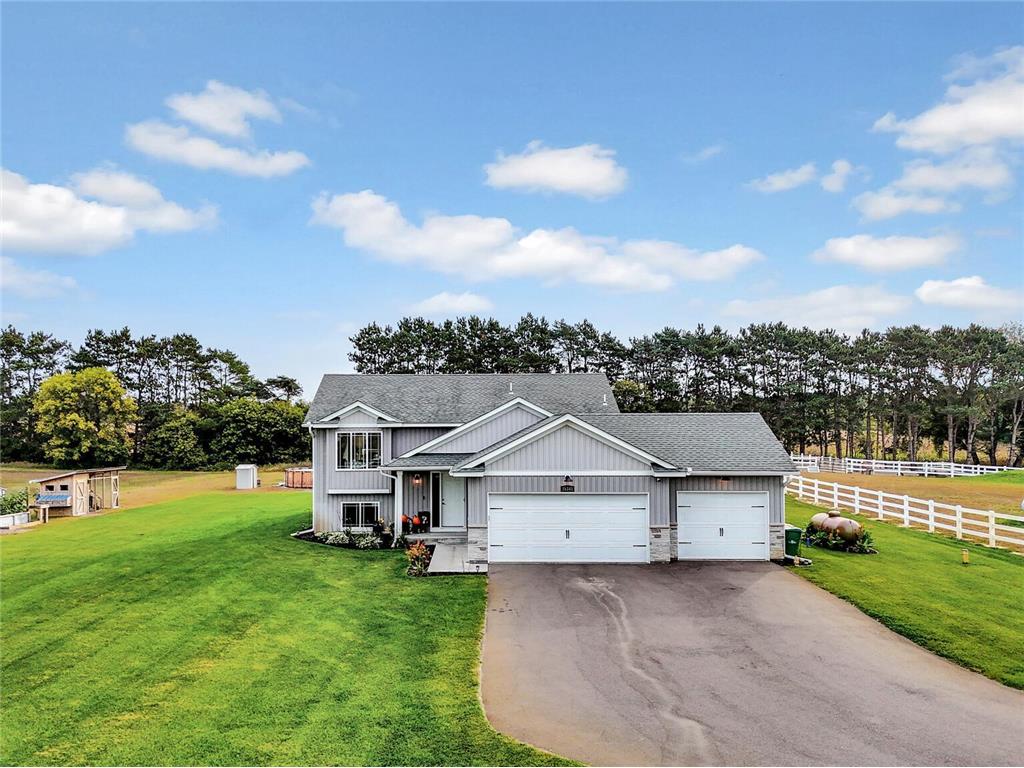 35341 Hastings Street NE Cambridge MN 55008 6798909 image1