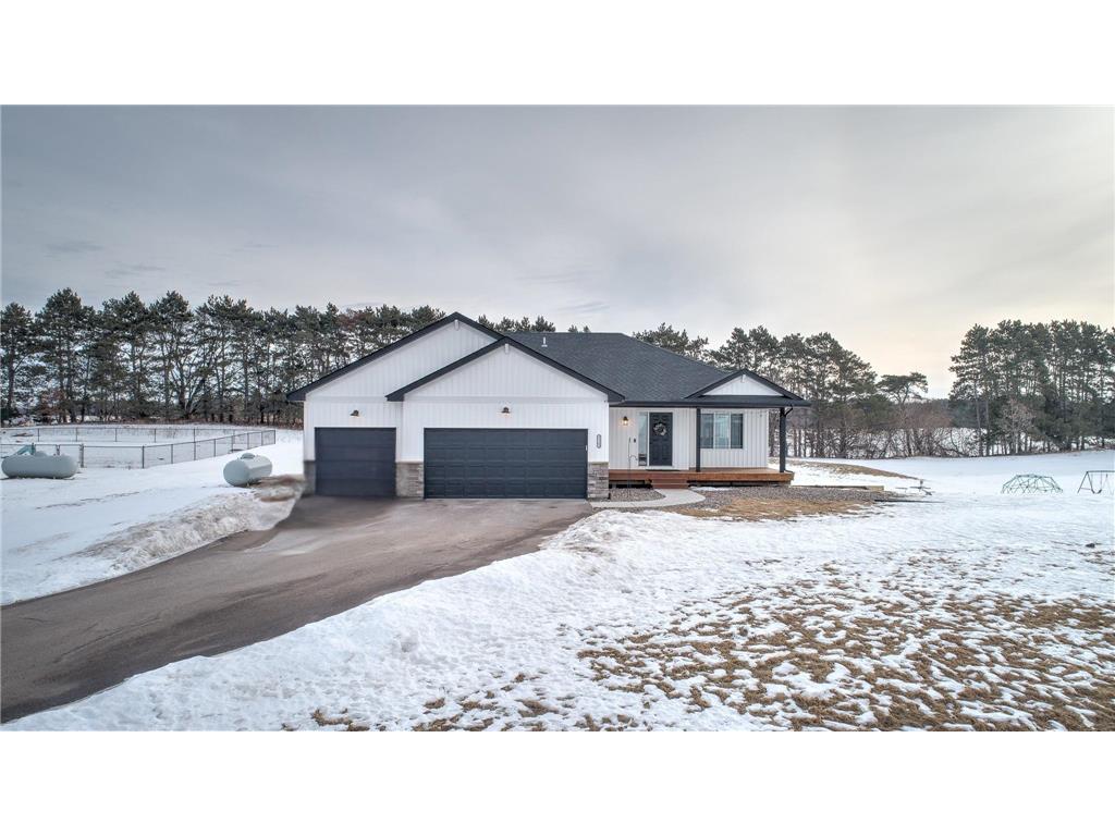 35349 Hastings Street NE Cambridge MN 55008 7017262 image1