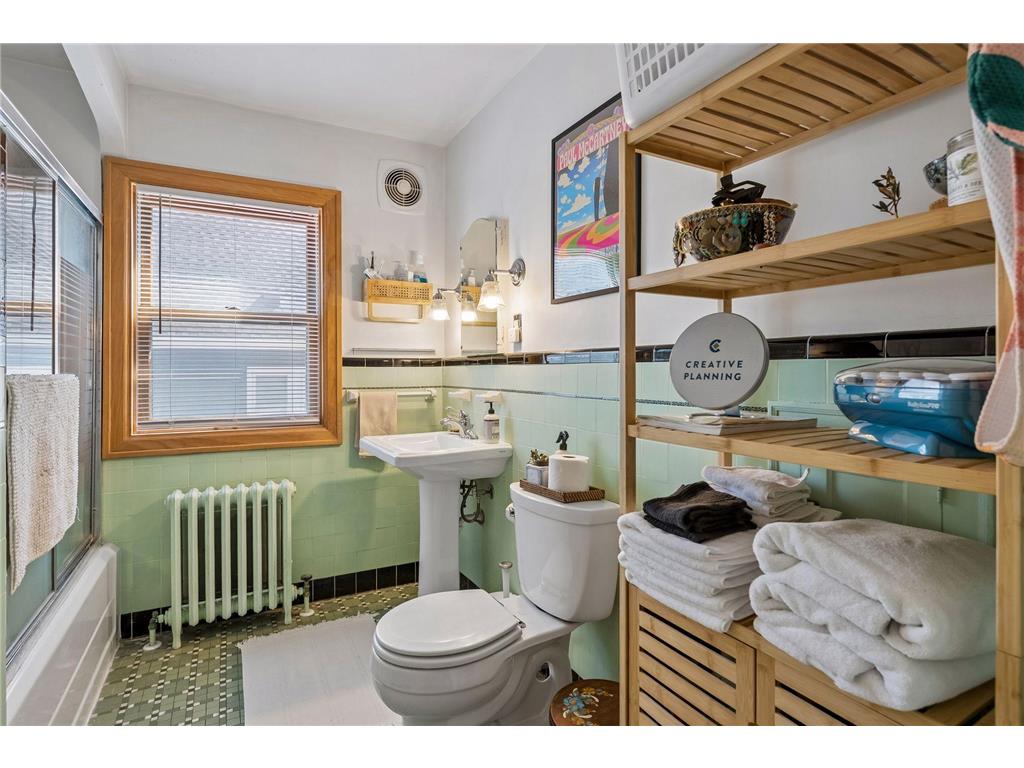 3535 Irving Avenue S Minneapolis MN 55408 7073936 image23