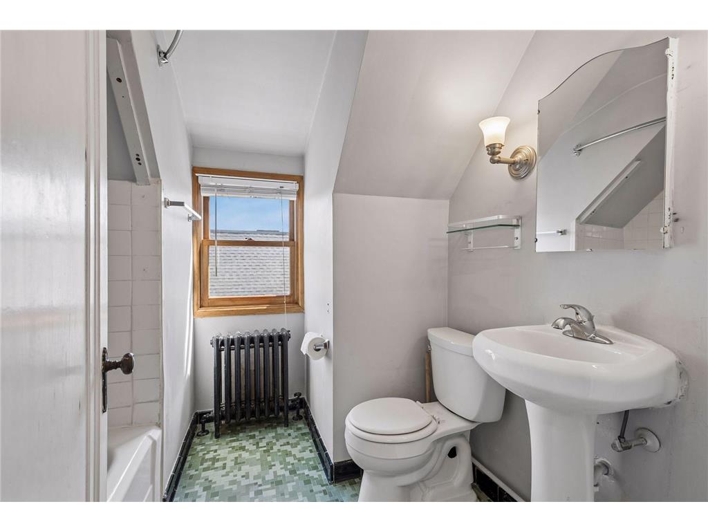 3535 Irving Avenue S Minneapolis MN 55408 7073936 image33
