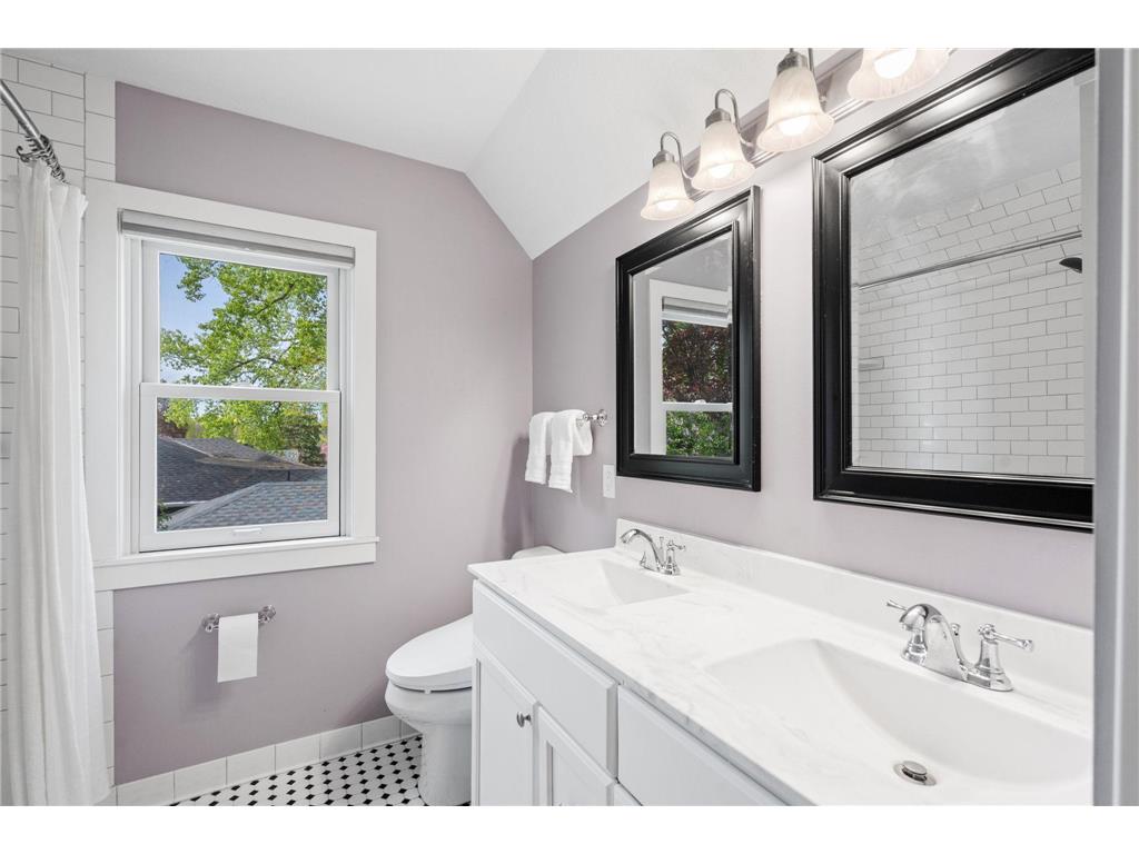 3535 McKinley Street NE Minneapolis MN 55418 7067784 image19