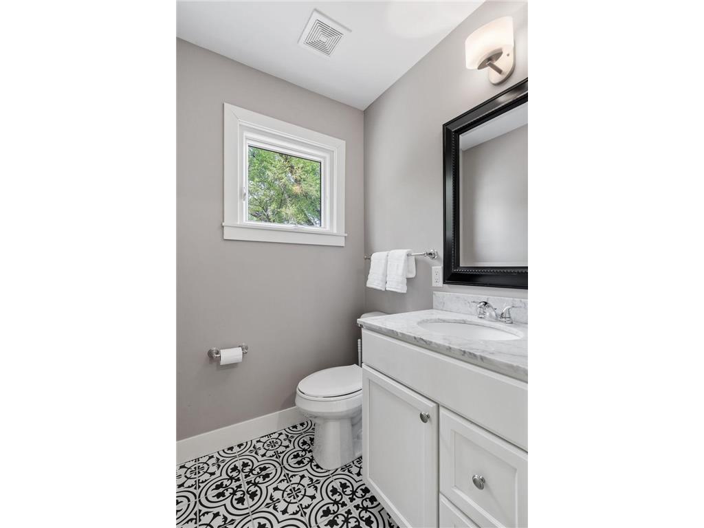 3535 McKinley Street NE Minneapolis MN 55418 7067784 image9
