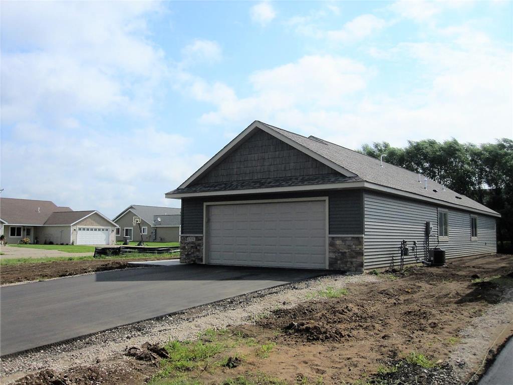 3535 Sevenoaks Street River Falls WI 54022 6513807 image1