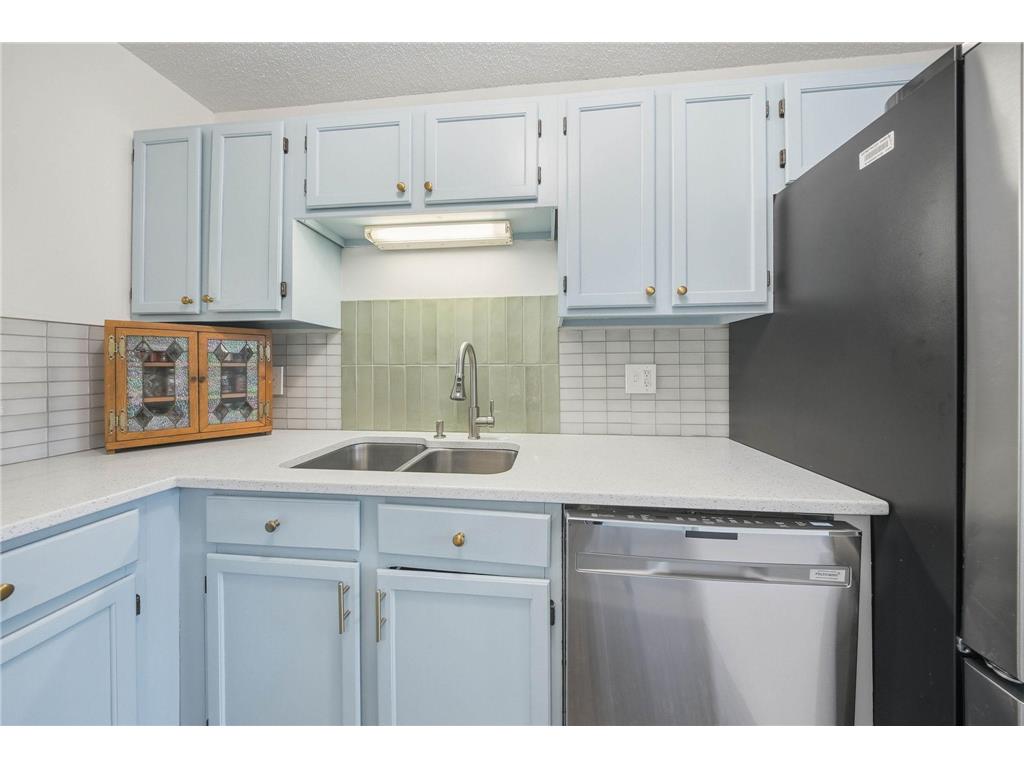 3536 4th Avenue S Minneapolis MN 55408 7047793 image11