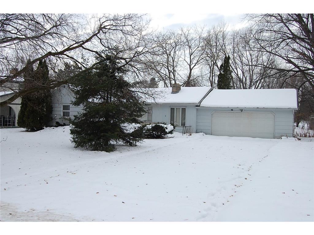 3537 Flag Avenue N New Hope MN 55427 7001062 image1