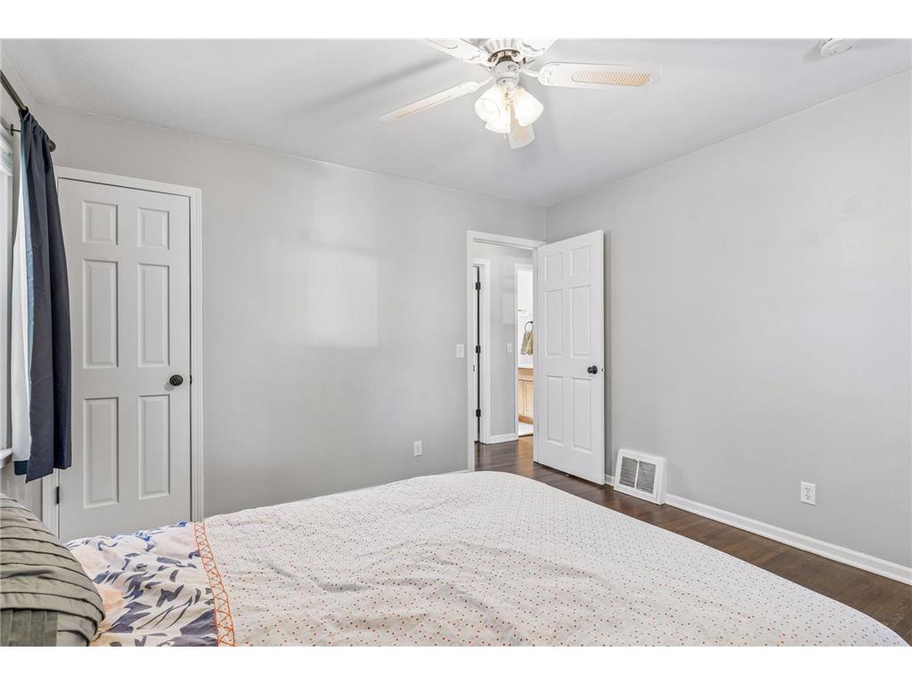 3537 Valley Street NE Minneapolis MN 55418 7071795 image10