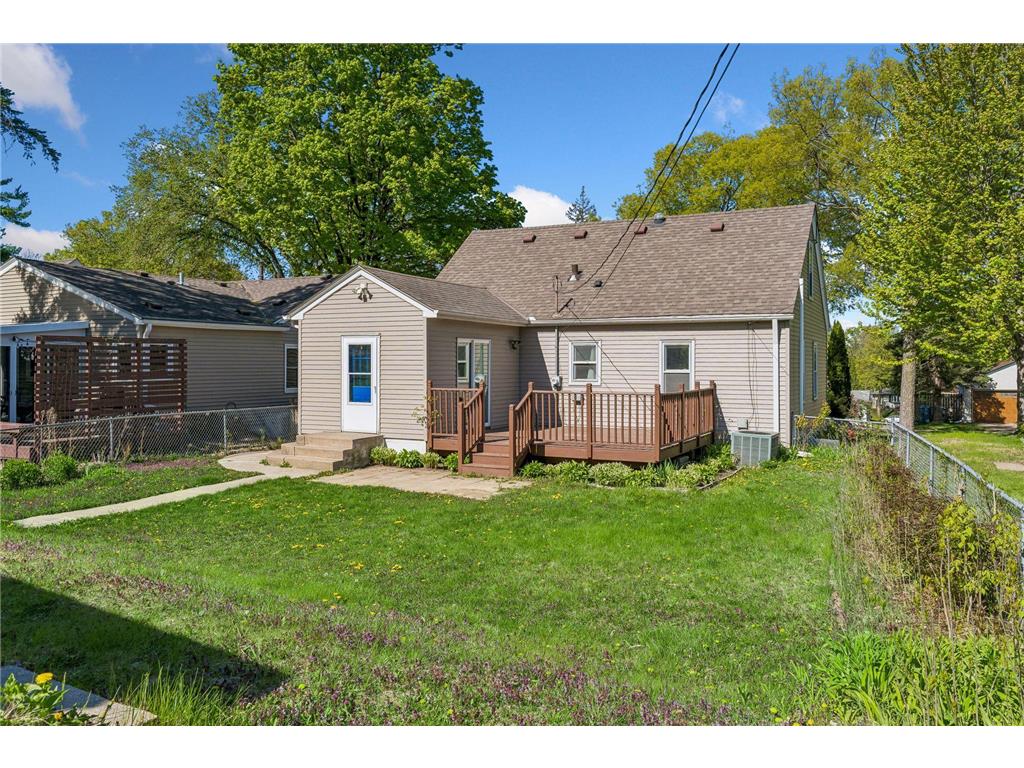 3537 Valley Street NE Minneapolis MN 55418 7071795 image23