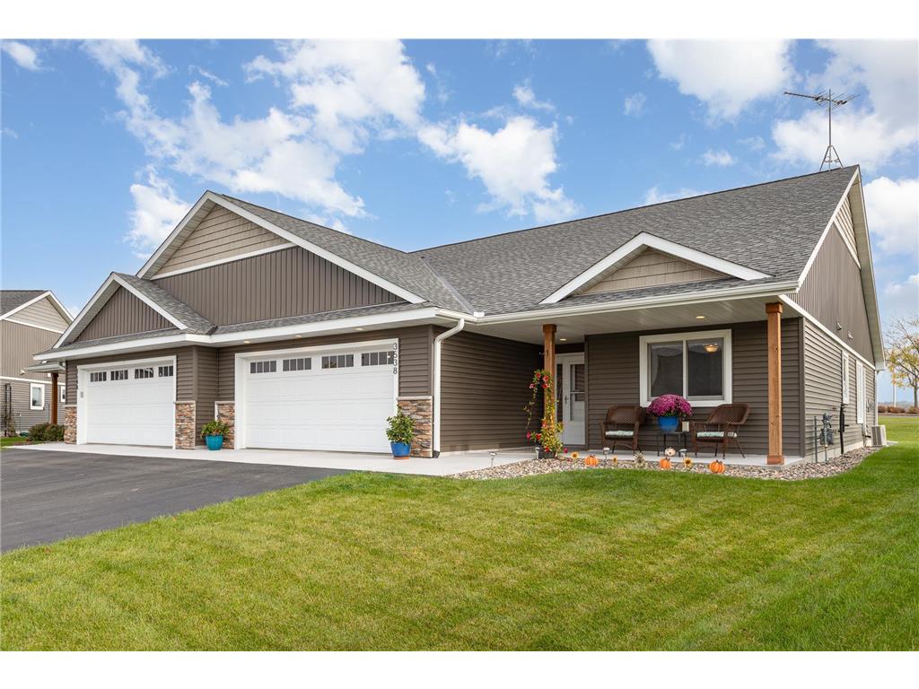 3538 Cambridge Place River Falls WI 54022 6449051 image1