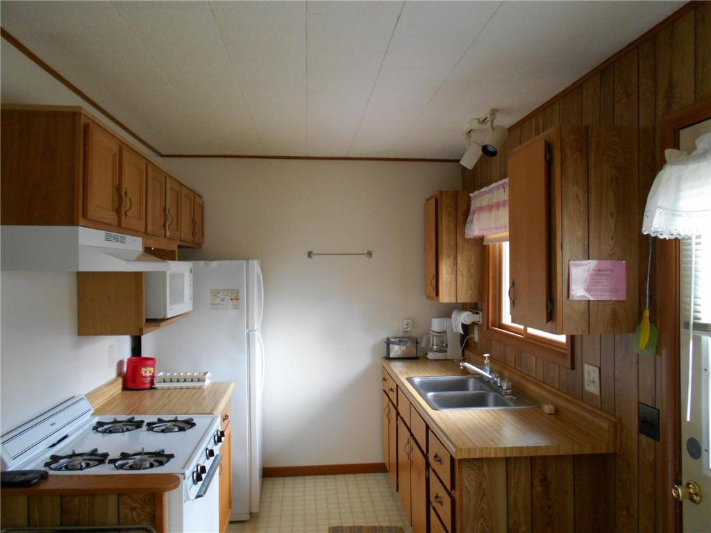  Wabedo Twp MN 56655 - Woman 7056210 image17