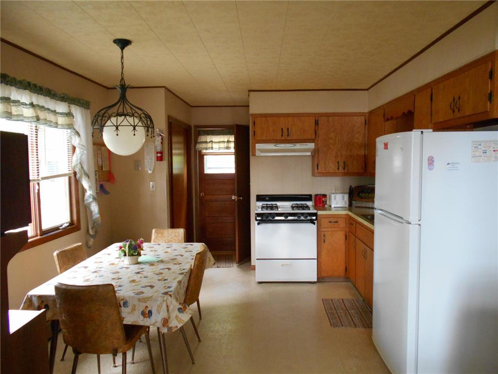  Wabedo Twp MN 56655 - Woman 7056210 image21