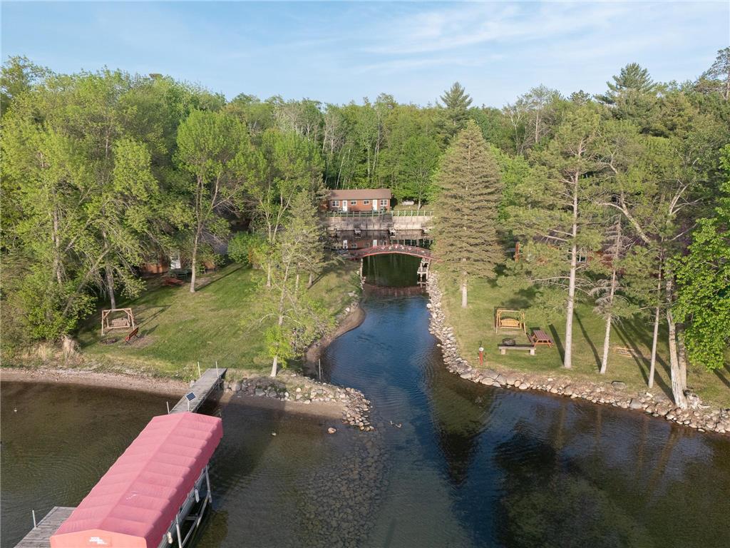  Wabedo Twp MN 56655 - Woman 7056210 image68