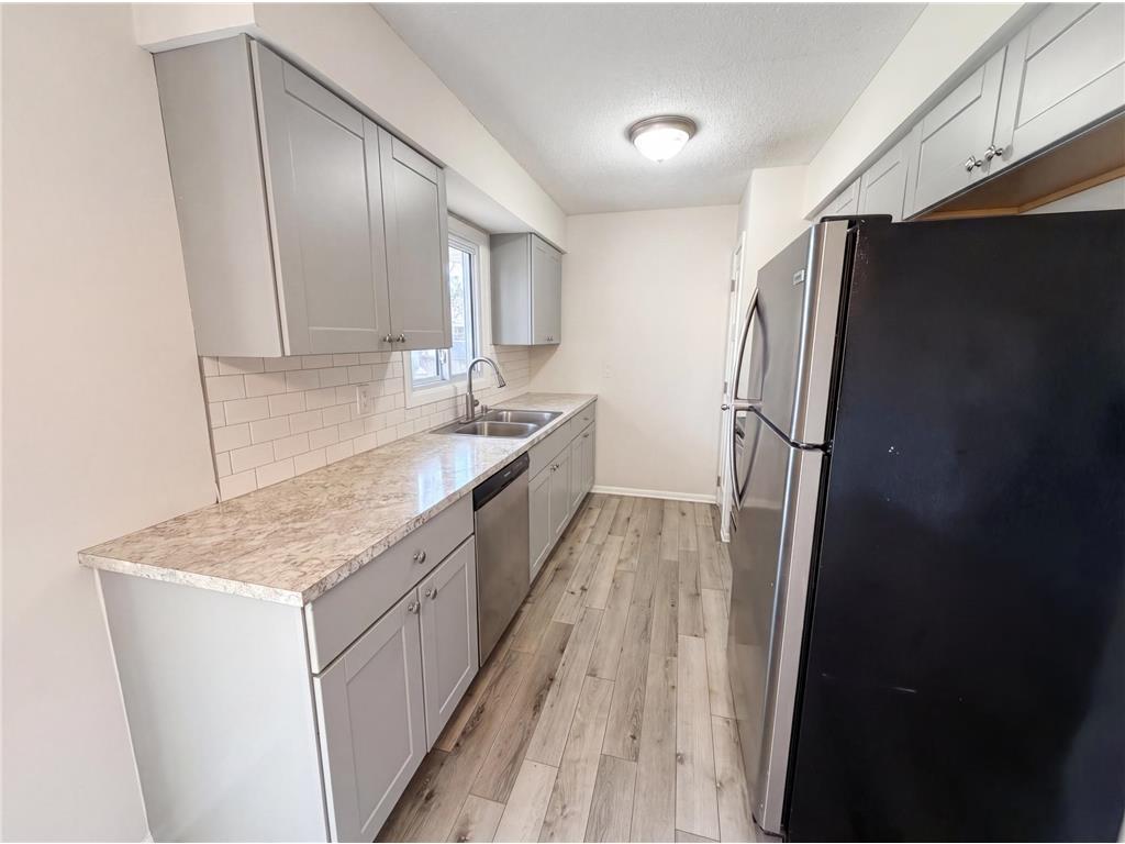 354 111th Avenue NW Coon Rapids MN 55448 7053999 image16