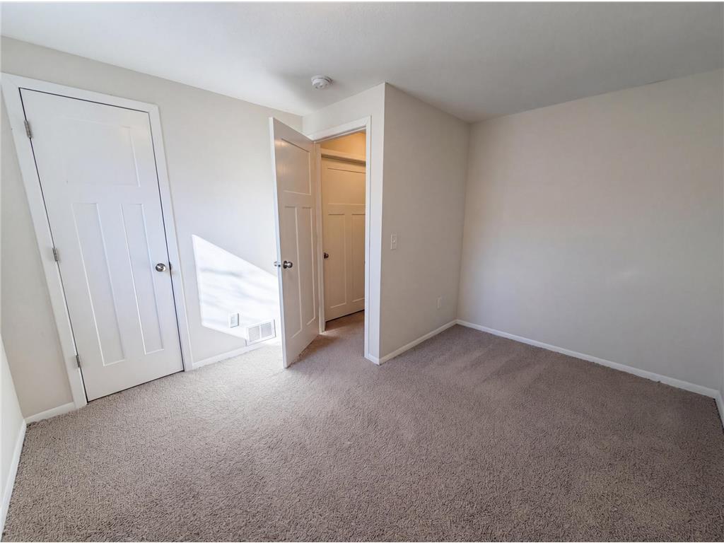 354 111th Avenue NW Coon Rapids MN 55448 7053999 image25