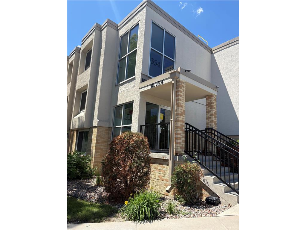 354 Elton Hills Drive NW #32 Rochester MN 55901 7091449 image1