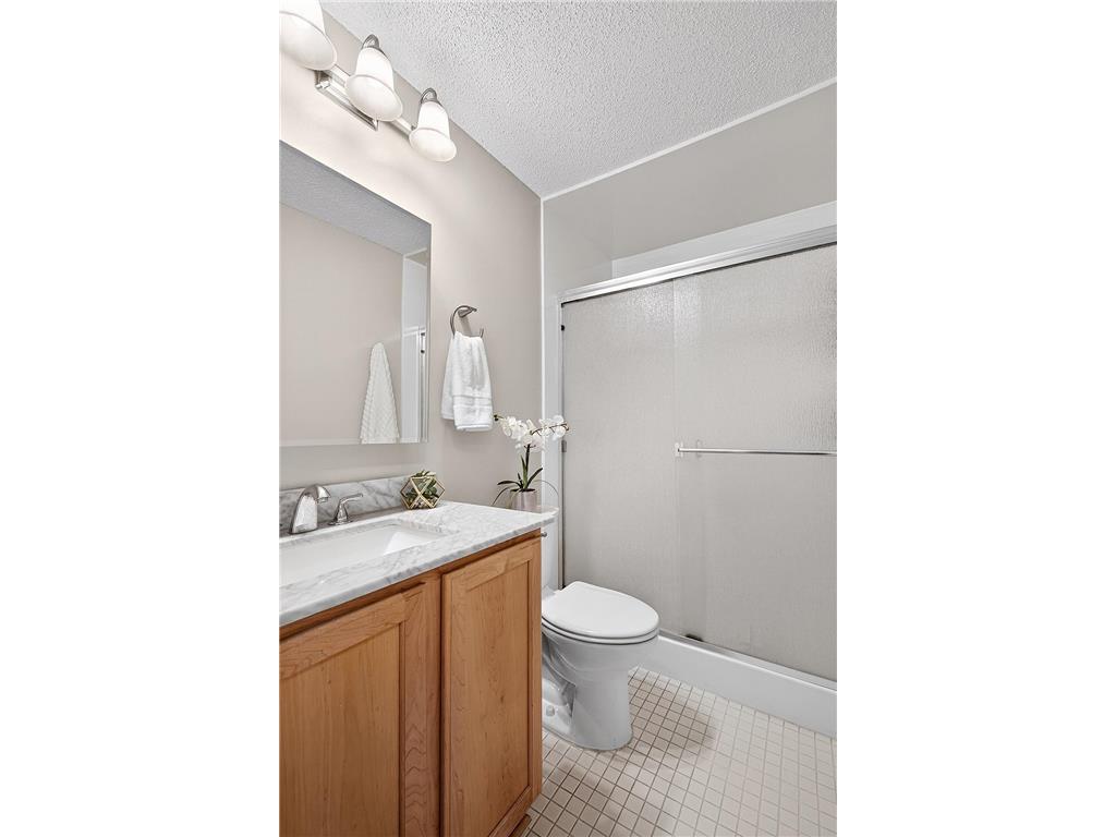 3540 Hennepin Avenue #117 Minneapolis MN 55408 7084167 image10