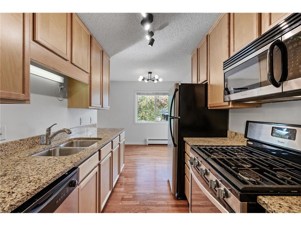 3540 Hennepin Avenue #205 Minneapolis MN 55408 6438638 image1