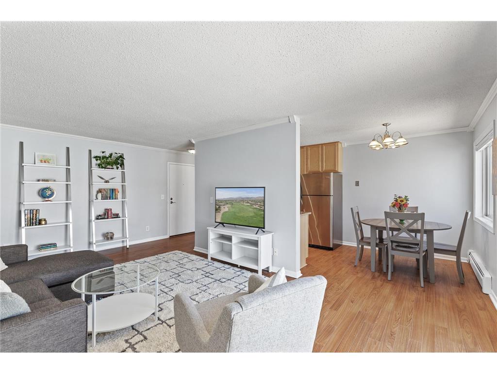 3540 Hennepin Avenue #304 Minneapolis MN 55408 6511017 image1