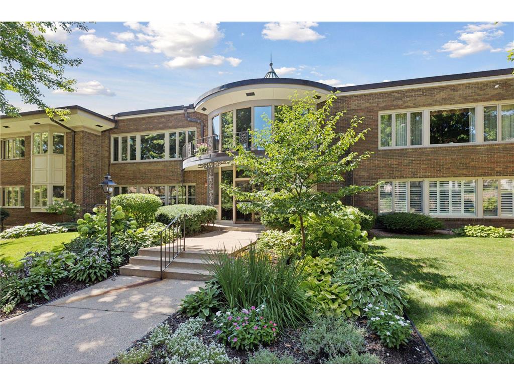 3540 James Avenue S #103 Minneapolis MN 55408 - Bde Maka Ska 6645772 image1