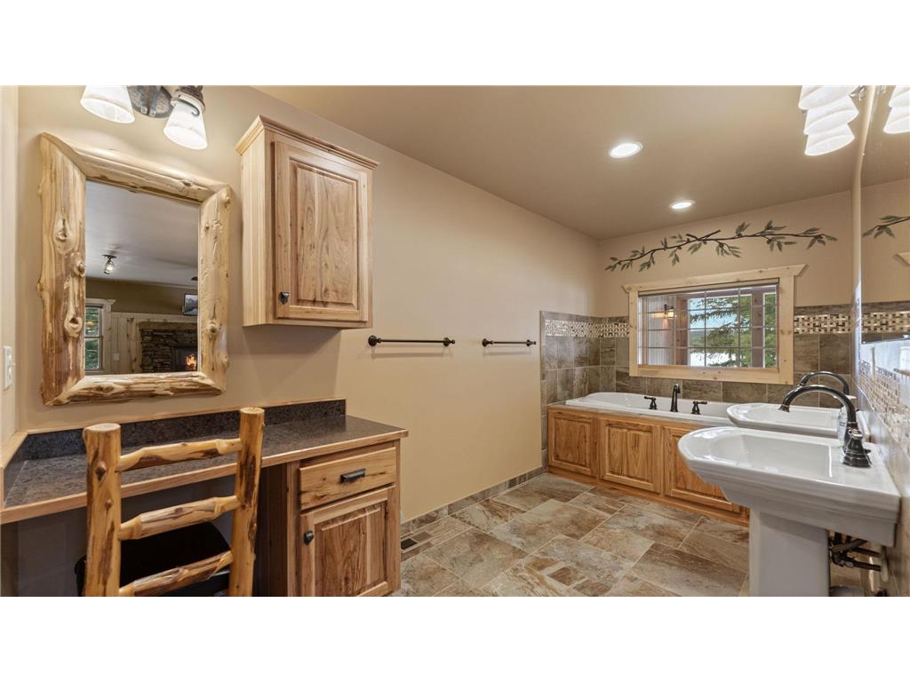 35407 Frac 4 unit 13 Vacation Dr #13 Pequot Lakes MN 56472 - Clamshell 7019445 image29