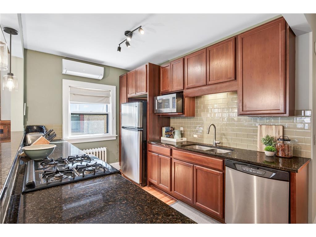 3542 Emerson Avenue S #201 Minneapolis MN 55408 7042916 image11