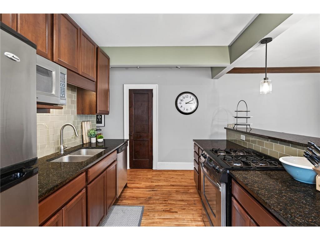 3542 Emerson Avenue S #201 Minneapolis MN 55408 7042916 image12