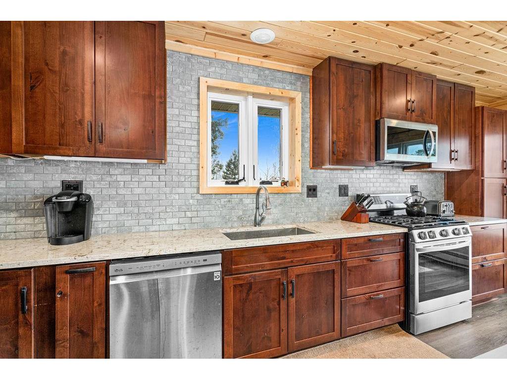 35444 Crooked Lake Drive Grand Rapids MN 55744 - McAvity 7080505 image15