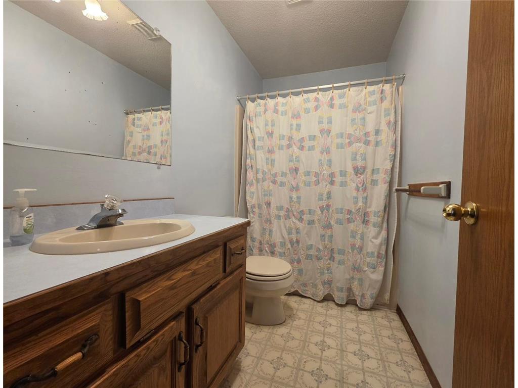 35448 Highway 47 NW Cambridge MN 55008 7002171 image16