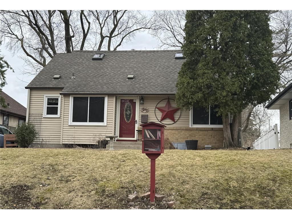 3546 Madison Place NE Minneapolis MN 55418 7025835 image1