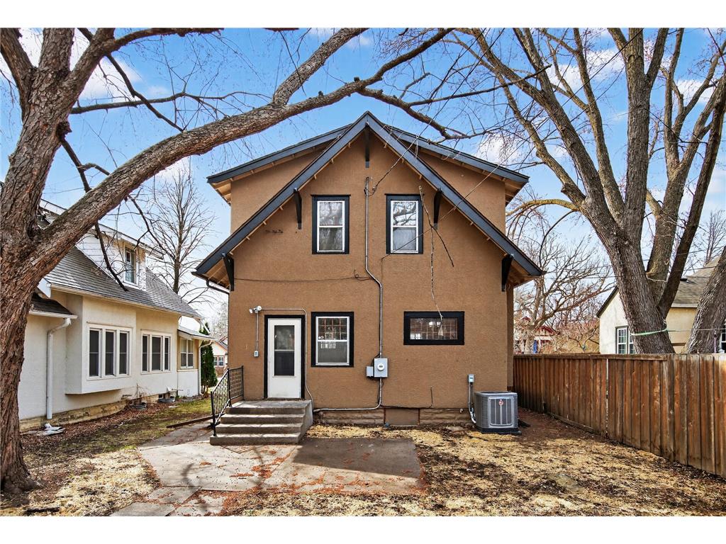 3546 Russell Avenue N Minneapolis MN 55412 7052293 image42