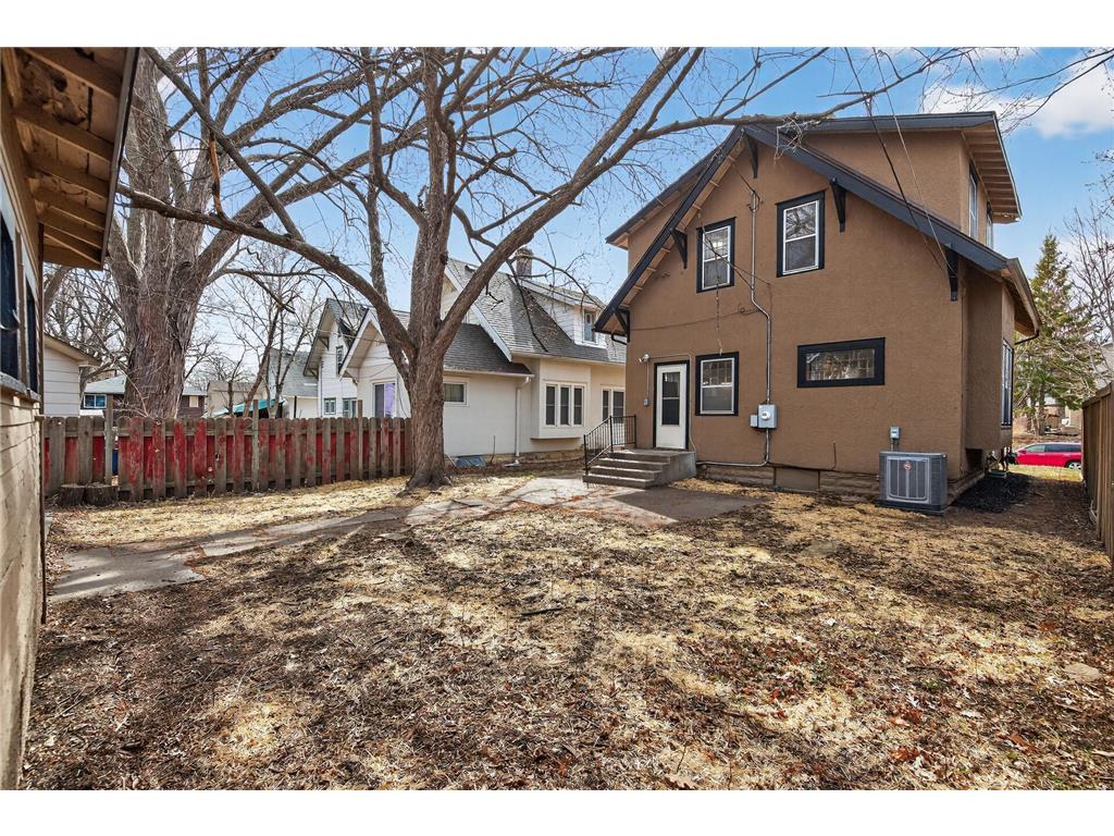 3546 Russell Avenue N Minneapolis MN 55412 7052293 image43