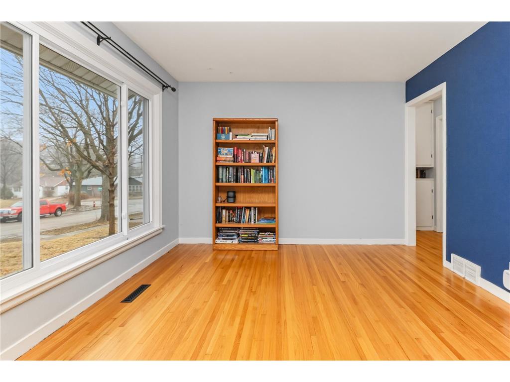 3547 Buchanan Street NE Minneapolis MN 55418 7038606 image11