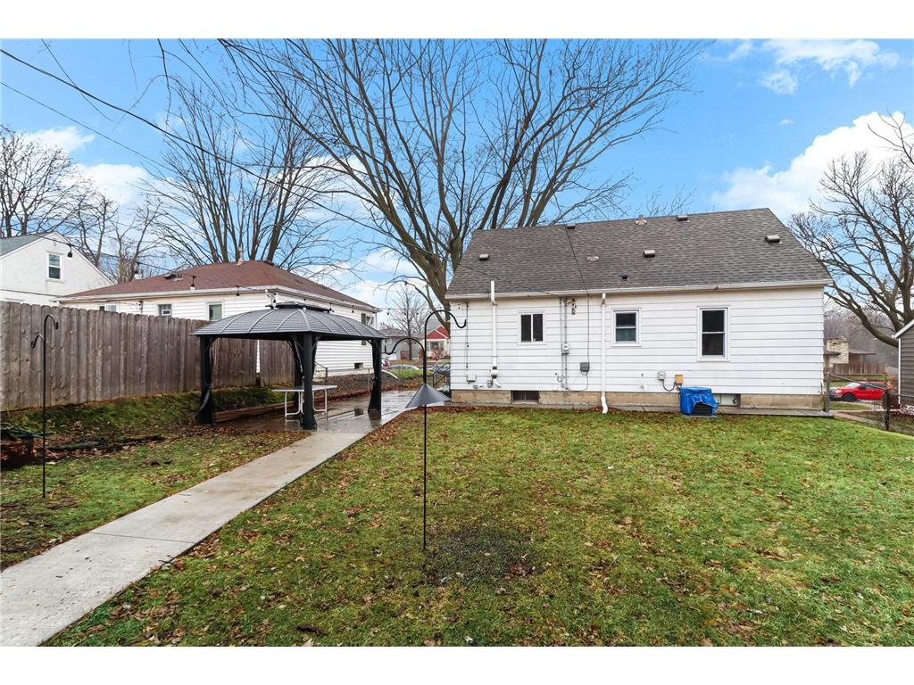 3547 Buchanan Street NE Minneapolis MN 55418 7038606 image5