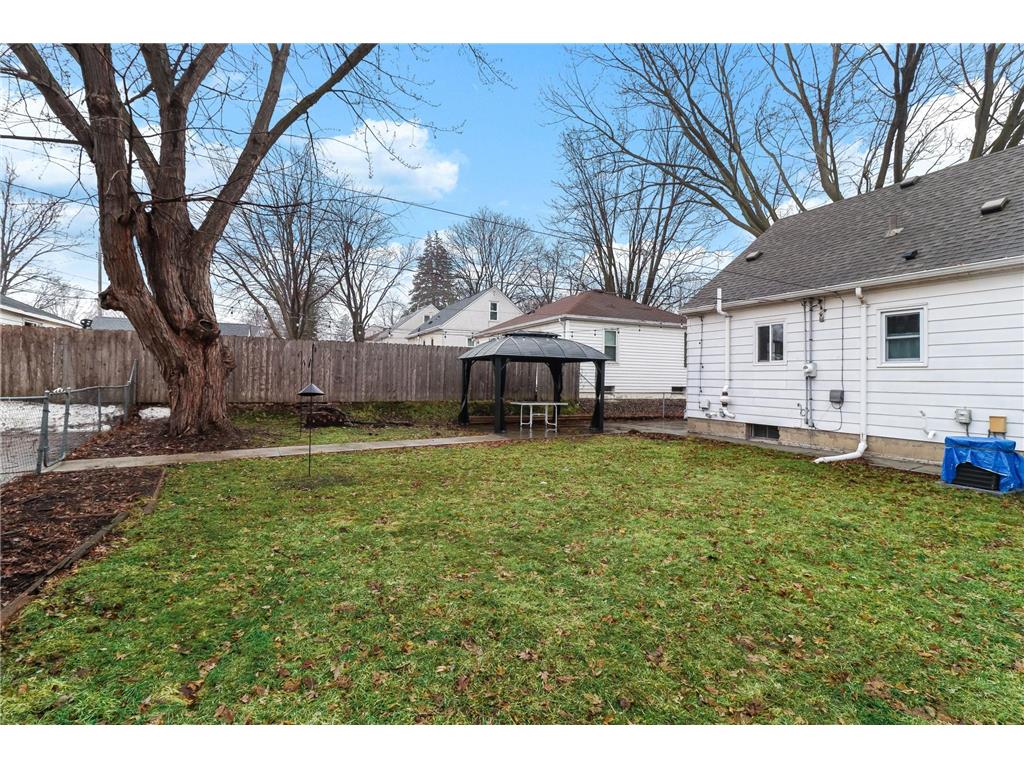 3547 Buchanan Street NE Minneapolis MN 55418 7038606 image7