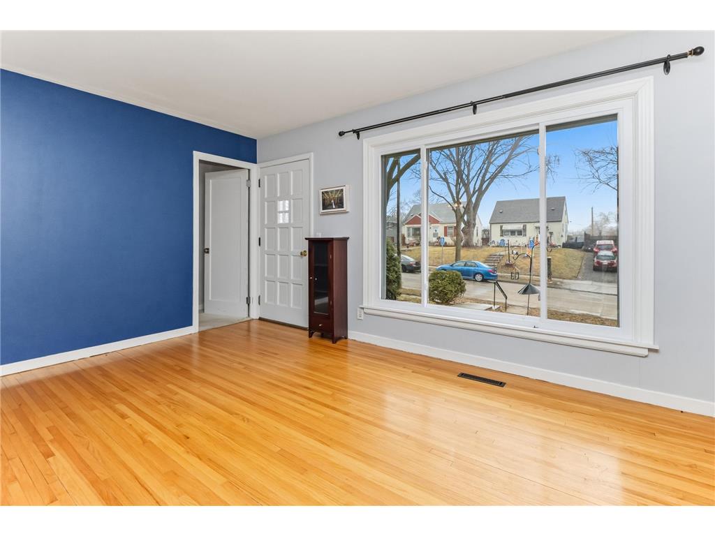 3547 Buchanan Street NE Minneapolis MN 55418 7038606 image9