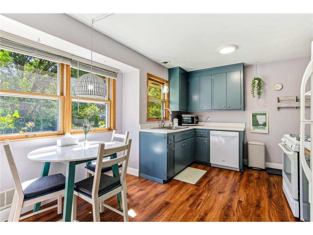 3547 Dupont Avenue N Minneapolis MN 55412 7102046 image10