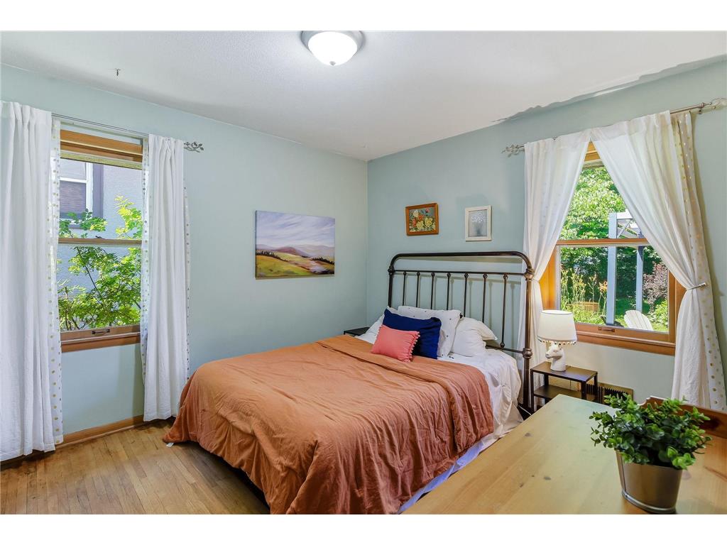 3547 Dupont Avenue N Minneapolis MN 55412 7102046 image21