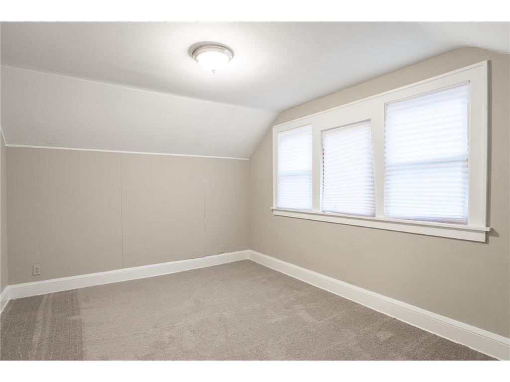 3547 Girard Avenue N Minneapolis MN 55412 6820015 image11