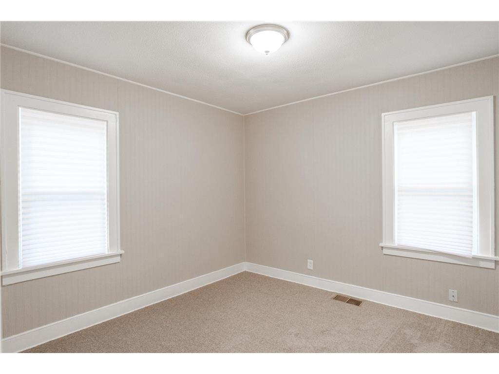 3547 Girard Avenue N Minneapolis MN 55412 6820015 image12