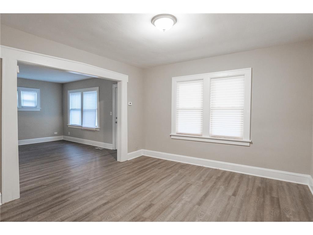 3547 Girard Avenue N Minneapolis MN 55412 6820015 image5