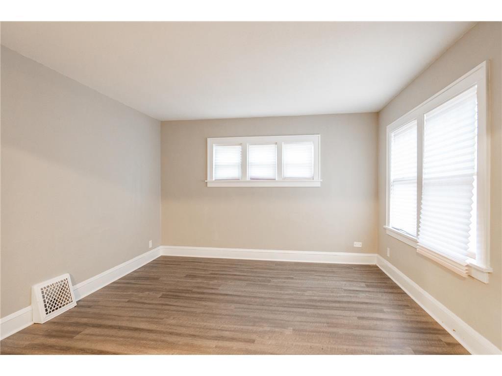 3547 Girard Avenue N Minneapolis MN 55412 6820015 image7