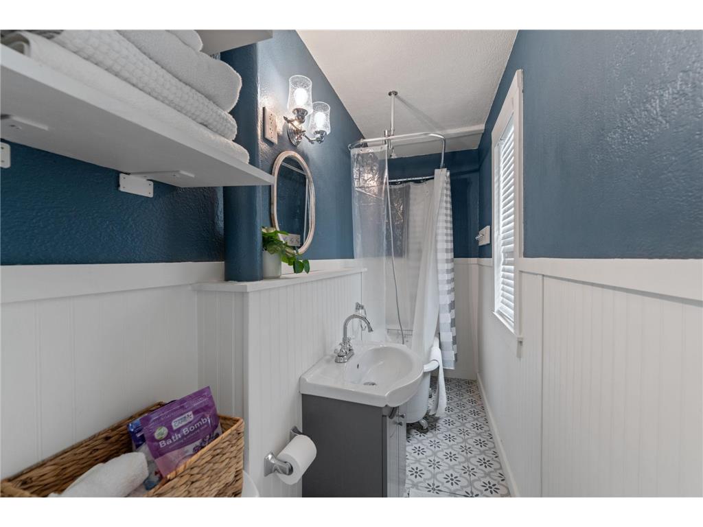 3547 Main Street NE Minneapolis MN 55418 7074554 image13