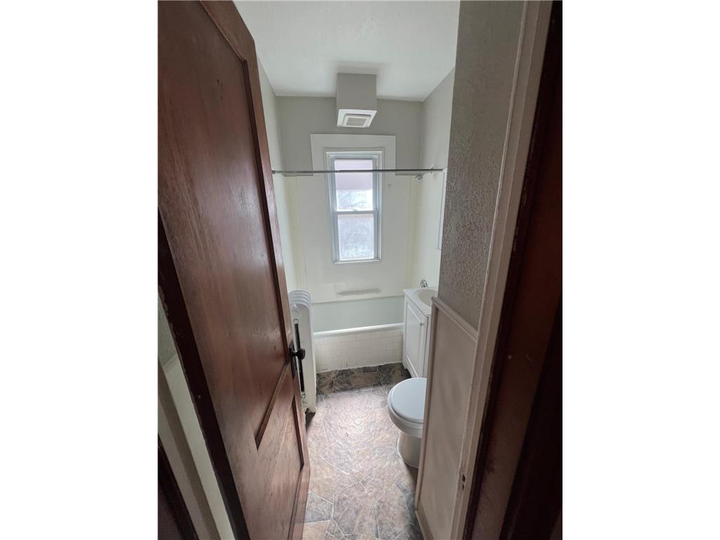 3548 Portland Avenue Minneapolis MN 55407 7079608 image10